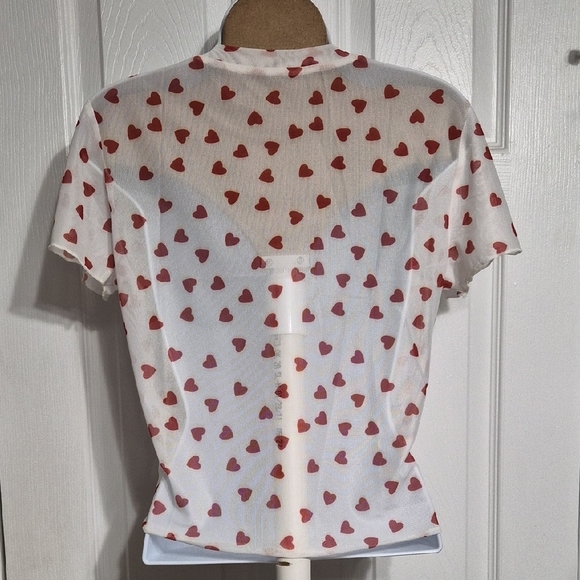 Sheer Red And White Heart Cropped Top Women's Top NWOT Size Medium - Picture 6 of 8